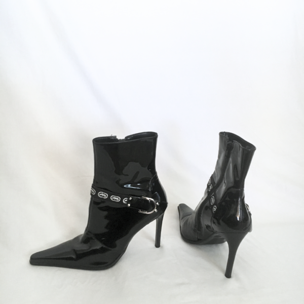 Buck 2K Strap Boots - Image 9