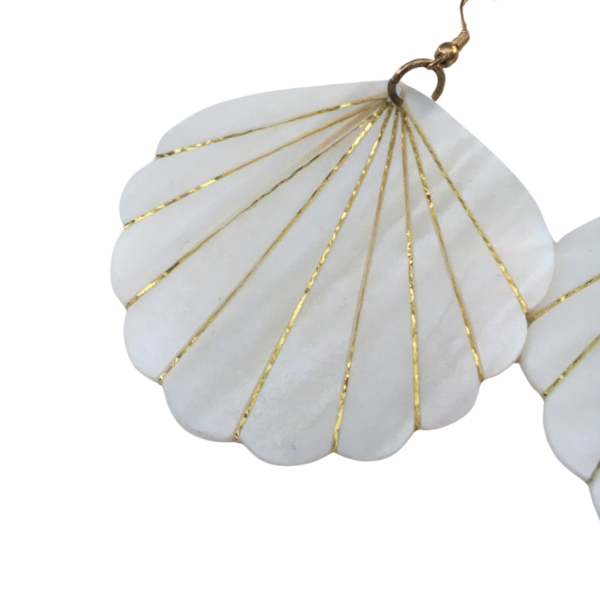 Shell Stream Earrings - Image 3